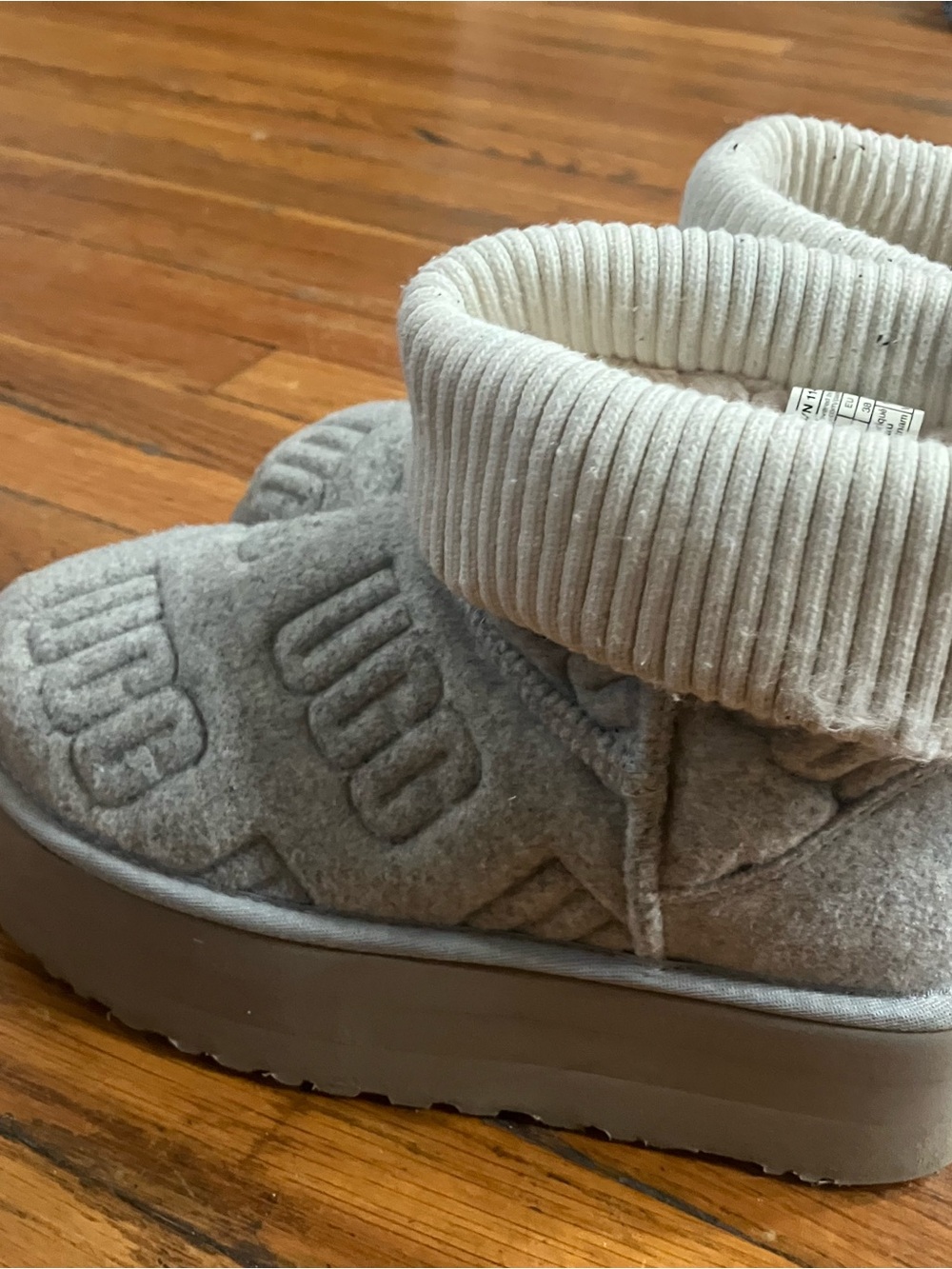 Platform uggs - Picture 4 of 4